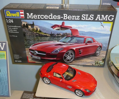 Revell Sls Amg